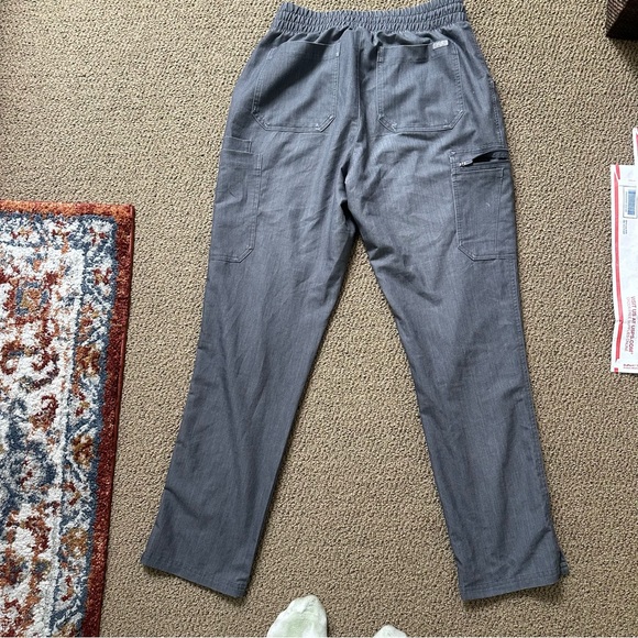 figs high waisted scrub pants - Picture 3 of 3